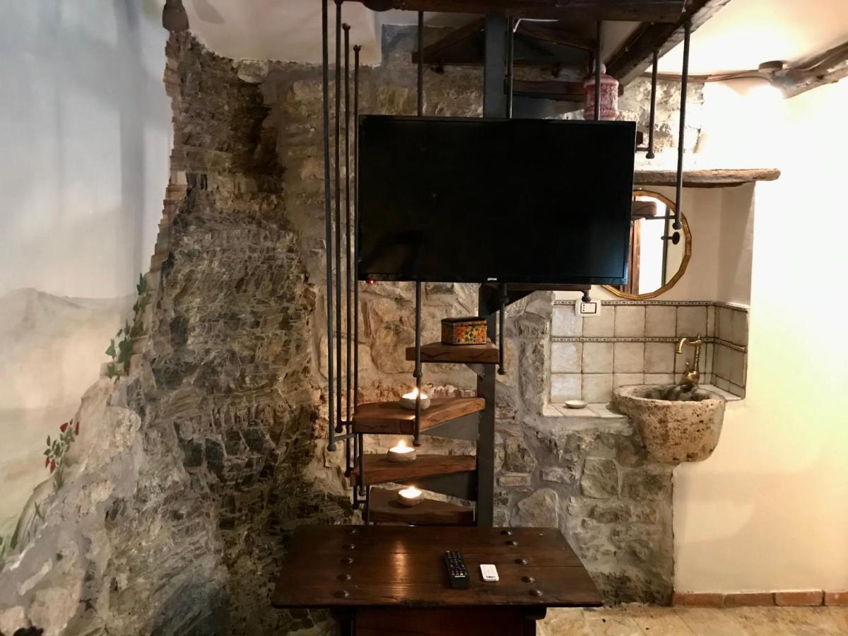 Borgo Manca Suite Sasso di Castalda Dış mekan fotoğraf