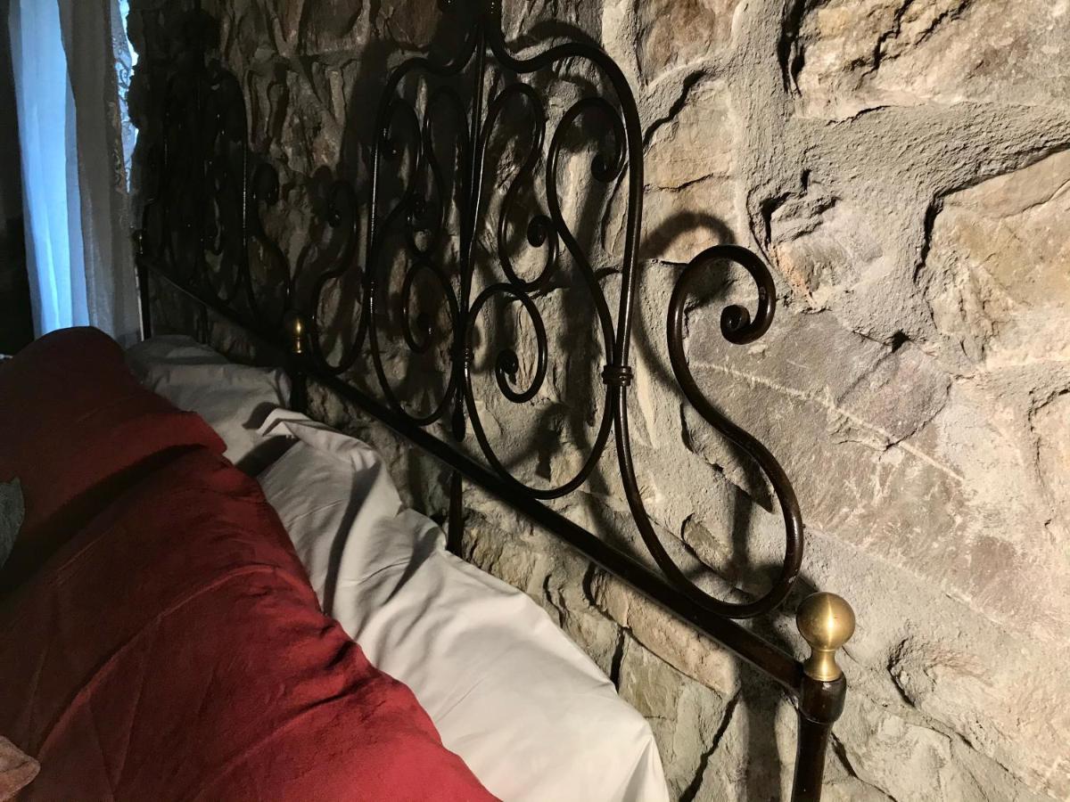 Borgo Manca Suite Sasso di Castalda Dış mekan fotoğraf