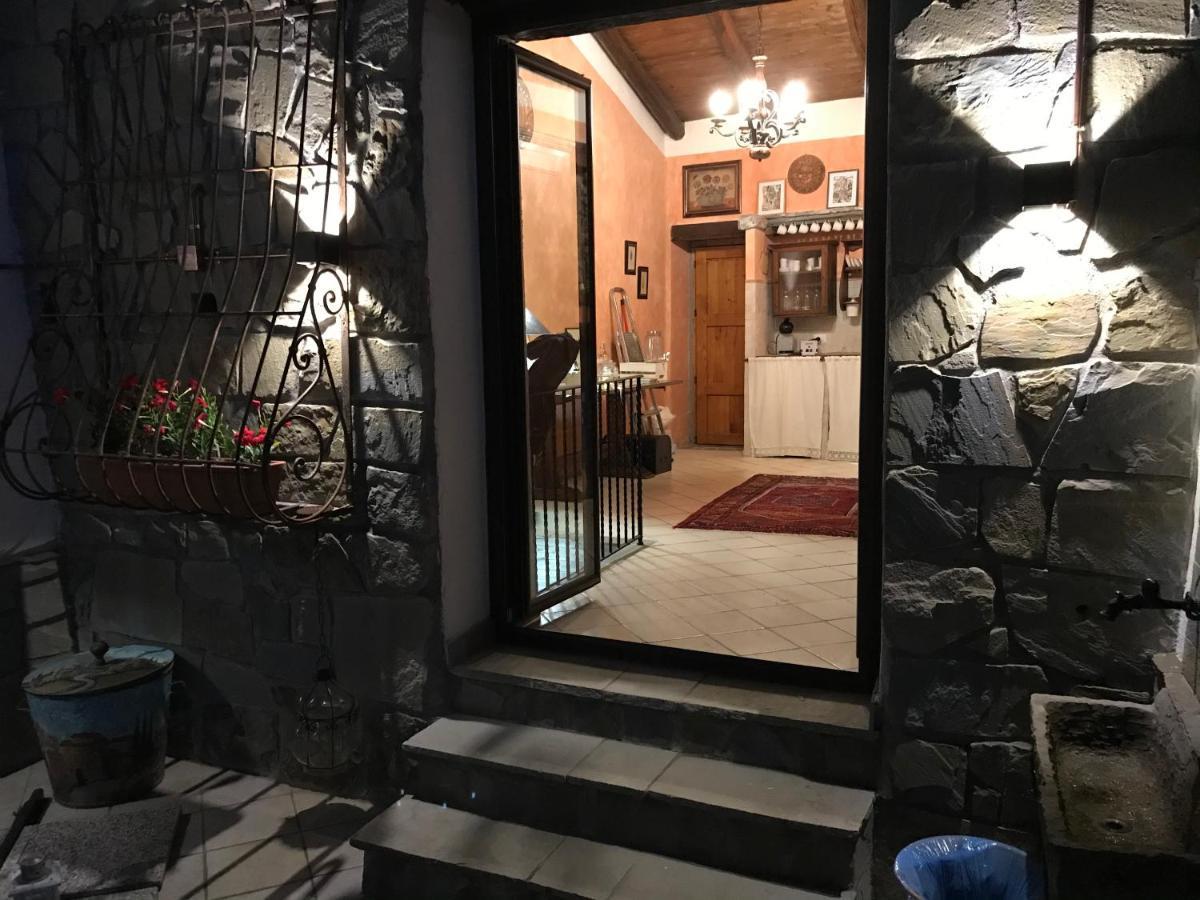 Borgo Manca Suite Sasso di Castalda Dış mekan fotoğraf