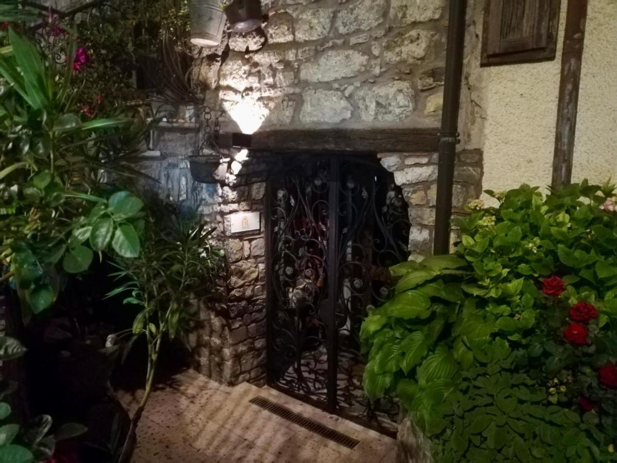 Borgo Manca Suite Sasso di Castalda Dış mekan fotoğraf