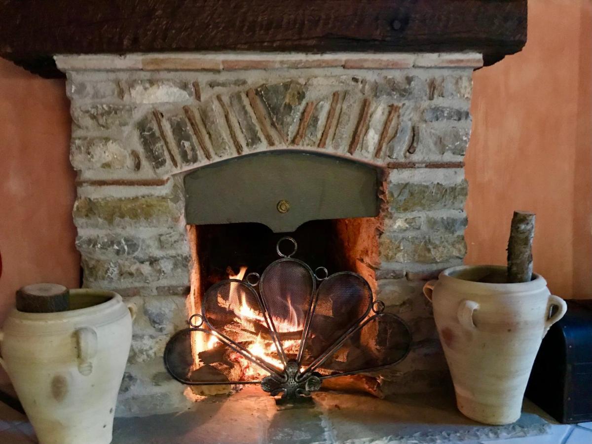 Borgo Manca Suite Sasso di Castalda Dış mekan fotoğraf